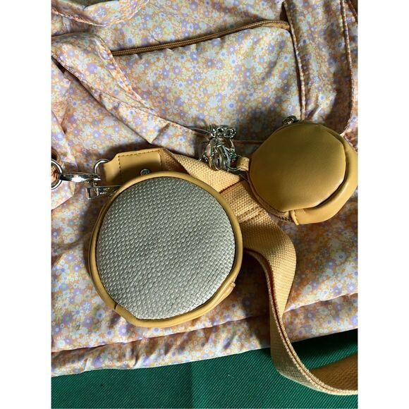 Steve Madden Girl soft Nylon Weekender Bag - Picture 14 of 16